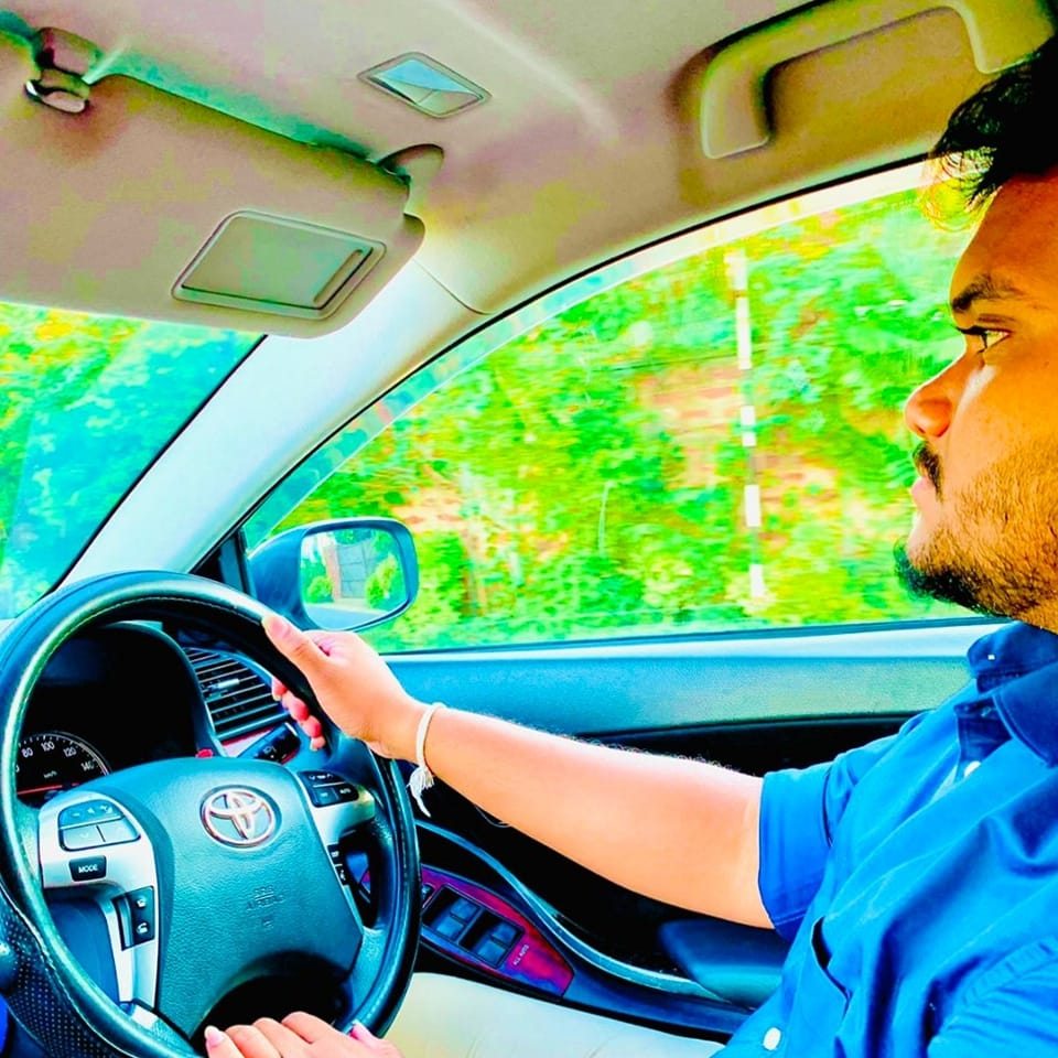 Tour Specialist - Senuka Jayasinghe